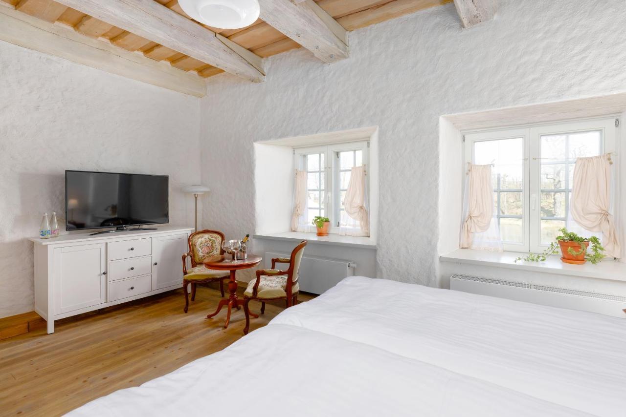 Nurmuizas Viesnica Hotell Lauciene Eksteriør bilde